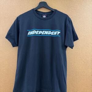 Independent skateboards black t shirt skateboarding